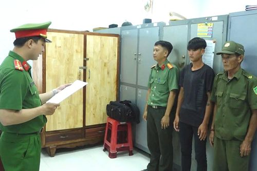Khánh Hòa: Bắt tạm giam nam thanh niên đâm người sau cuộc nhậu