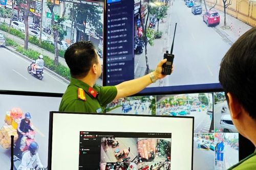 'Trung tâm giám sát camera' phường Láng tạo bước chuyển mang tính đột phá trong công tác bảo đảm an ninh trật tự
