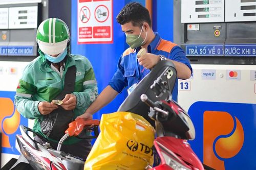 Bộ Công Thương sẽ đảm bảo nguồn cung xăng dầu