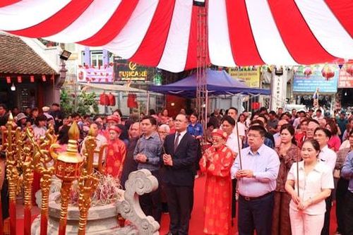 Đống Đa: Lễ hội truyền thống Đình Nam Đồng tưởng nhớ Thái úy Lý Thường Kiệt