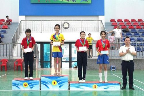 Trao 70 giải thưởng tại Giải thể thao học sinh phổ thông phường Chương Mỹ