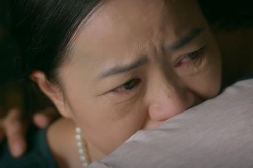 Thành chấp nhận đổi hết số tuổi thọ để mẹ được sống