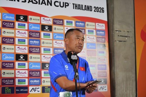 'U20 nữ Việt Nam dồn toàn lực cho trận quyết định'