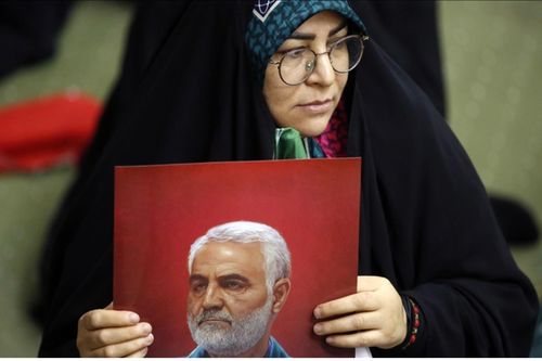 Mỹ bắt giữ người thân của Tướng Iran quá cố Qasem Soleimani