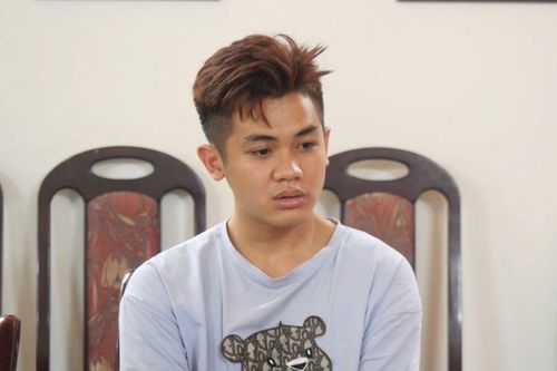 Phẫn nộ 3 đối tượng giật túi xách của cụ bà 96 tuổi ngồi xe lăn, biết nhân thân càng thêm ngán ngẩm