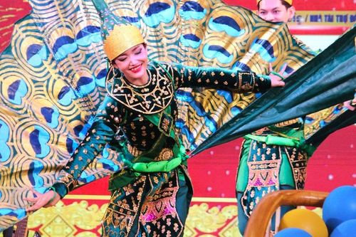Giữ lửa Tết Chôl Chnăm Thmây của đồng bào Khmer giữa lòng đô thị