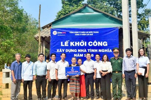 PC Huế: Xây dựng nhà tình nghĩa cho hộ gia đình đặc biệt khó khăn