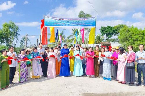 Xã Vĩnh Gia khánh thành 2 cây cầu giao thông nông thôn