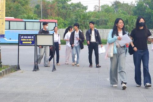 Hơn 3.000 thí sinh bước vào kỳ thi đánh giá năng lực đợt 1 năm 2026