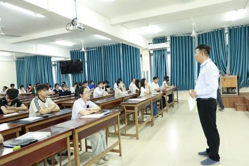 TP Hồ Chí Minh: hơn 137.000 thí sinh thi đánh giá năng lực đợt 1