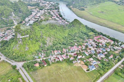 Du lịch từ bản, từ làng trên dãy Trường Sơn