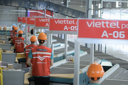 Viettel Post áp phụ phí xăng dầu 15% với chuyển phát trong nước từ 6/4