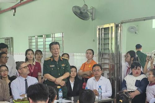TP Hồ Chí Minh: Trao 45 suất học bổng cho các nạn nhân chất độc da cam/dioxin và trẻ mồ côi