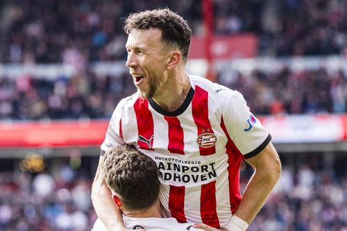 Perisic gây kinh ngạc