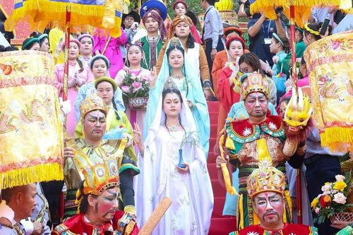Trang nghiêm Lễ vía Đức Bồ tát Quán Thế Âm