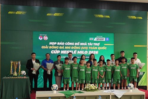 Nhà vô địch nhận thưởng 25 triệu đồng tại Giải U11 toàn quốc 2026