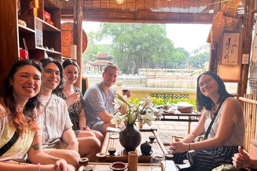 Lan tỏa văn hóa Hà Nội từ trà sen
