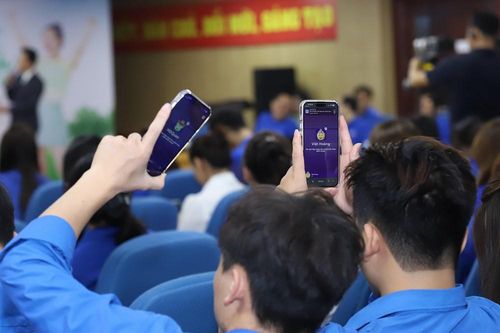 Lối sống của thanh niên có nhiều ảnh hưởng đến sức khỏe lá phổi