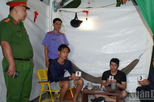 Tạm giam 3 bị can tổ chức sử dụng trái phép chất ma túy ở Đồng Tháp