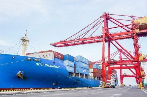 Điện mặt trời tại cảng quốc tế Chu Lai: Giảm chi phí, gia tăng lợi ích cho khách hàng