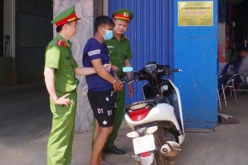 Truy nhanh đối tượng trộm xe máy