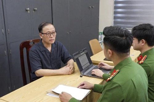 Khởi tố người sáng lập Bảo Tín Minh Châu
