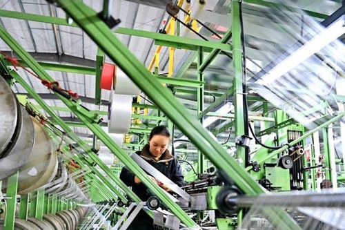 Thế giới nguy cơ thiếu hàng hóa mọi lĩnh vực do khủng hoảng dầu mỏ
