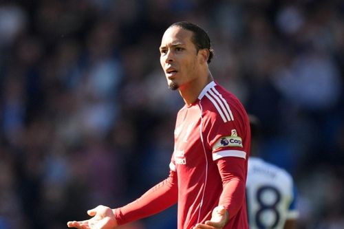 Cầu thủ Liverpool họp khẩn nhằm cứu vãn mùa giải