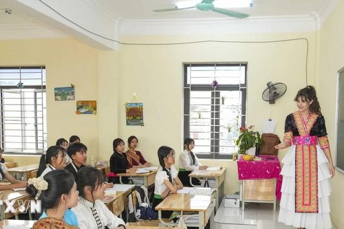 Điện Biên: Đưa tiếng Nga vào trường học, mở rộng cơ hội cho học sinh vùng cao