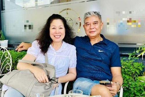 Hạnh phúc ngọt ngào của nữ NSND nổi tiếng nên duyên với tài tử điện ảnh đình đám