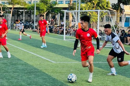Liên Chi hội khoa Giáo dục thể chất giành giải nhất toàn đoàn