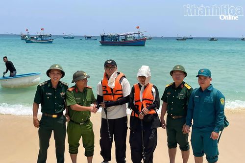 Kịp thời cứu hộ 2 du khách bị lạc tại khu vực núi Mũi Đôi