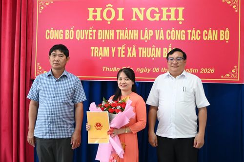 Xã Thuận Bắc công bố quyết định thành lập trạm y tế