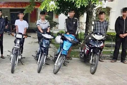 Xem xét xử lý phụ huynh của nhóm thiếu niên tại Tây Ninh đi xe máy khi chưa đủ tuổi