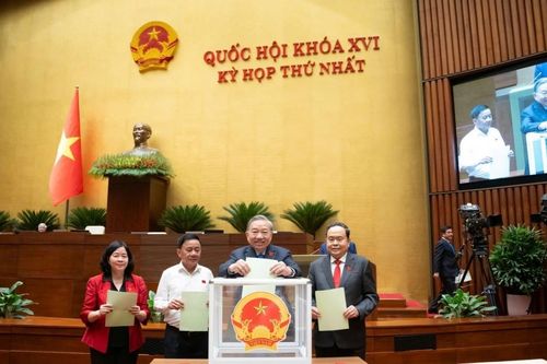 Quốc hội bầu 6 Phó Chủ tịch Quốc hội và các Ủy viên Ủy ban Thường vụ Quốc hội