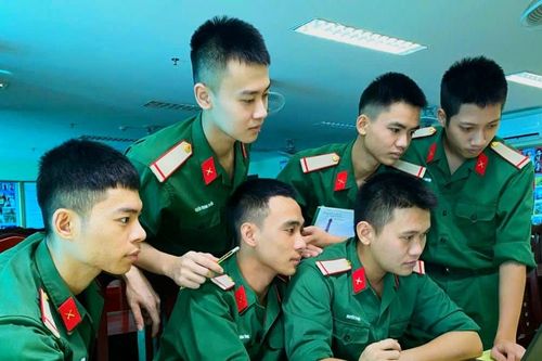 Phổ biến, giáo dục pháp luật gắn với thực tiễn đào tạo