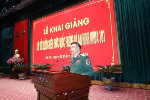 Khai giảng lớp bồi dưỡng kiến thức quốc phòng an ninh khóa 101