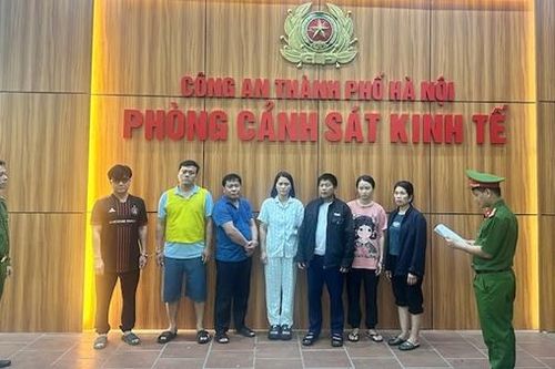 Vụ 300 tấn thịt lợn bẩn: Cán bộ kiểm dịch tự đặt ra quy định thu lời bất chính