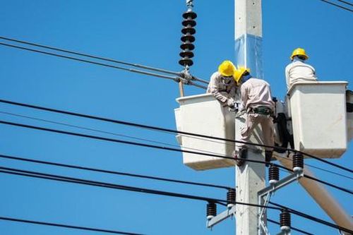 Lần đầu cả nước tiêu thụ trên 1 tỉ kWh/ngày ngay từ đầu năm, làm thế nào để tiết kiệm điện?