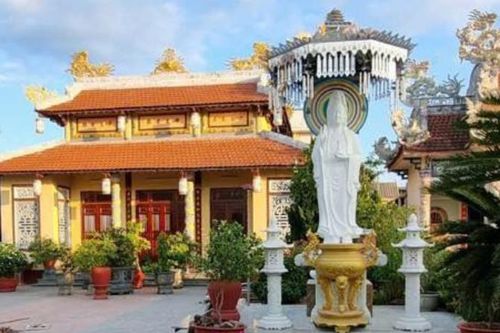 Thăm chùa Bồ Điền bên dòng Ô Lâu