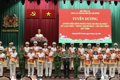Công an TPHCM: Lan tỏa phong trào 'Ba nhất', tiếp thêm động lực giữ vững bình yên Thành phố