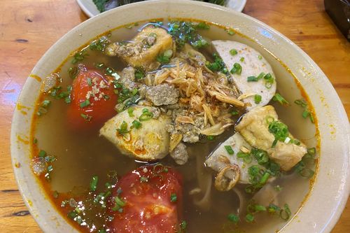Cách nấu bánh đa riêu cua đơn giản tại nhà