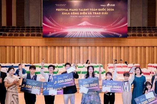 Trao 13 cúp vinh danh các tài năng trẻ tại Festival Piano Talent toàn quốc