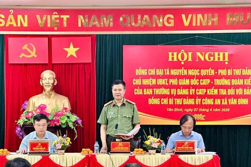 Bám sát địa bàn, gắn bó với nhân dân, nền tảng giữ vững an ninh trật tự từ cơ sở