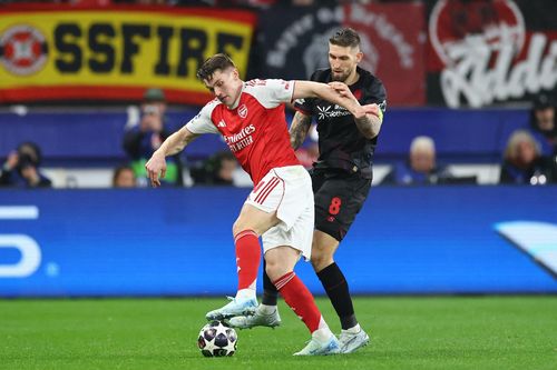 Sporting Lisbon - bài test cho tham vọng vô địch của Arsenal