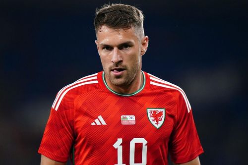 Aaron Ramsey giải nghệ