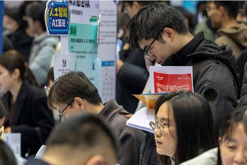 Tại sao AI hiện vẫn chưa thể thay thế việc làm ở Trung Quốc?