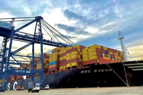 Miễn nhiều khoản phí, lệ phí hỗ trợ doanh nghiệp giao thông vận tải