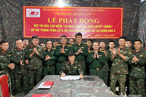 Chi nhánh Trường Sơn 19 phát động thi đua cao điểm '45 ngày đêm lao động quyết thắng'