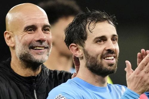 9 năm huy hoàng của thủ quân Silva tại Man City